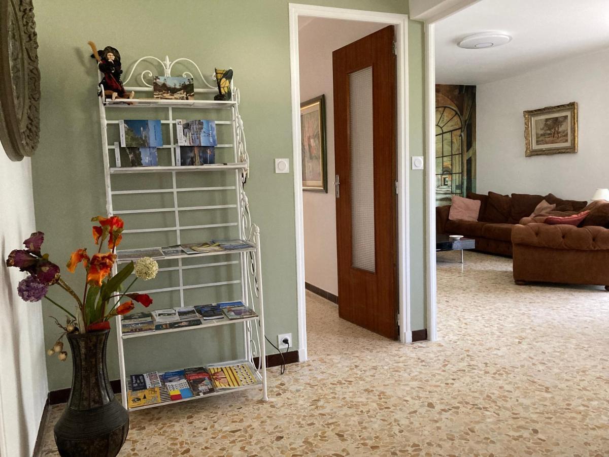 Haut De Villa Avec Terrasse Privative Jardin Et Parking Tout Pres Des Plages Toulon Luaran gambar