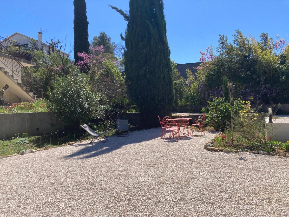 Haut De Villa Avec Terrasse Privative Jardin Et Parking Tout Pres Des Plages Toulon Luaran gambar