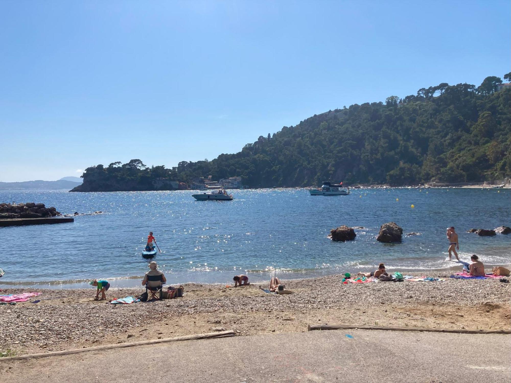 Haut De Villa Avec Terrasse Privative Jardin Et Parking Tout Pres Des Plages Toulon Luaran gambar